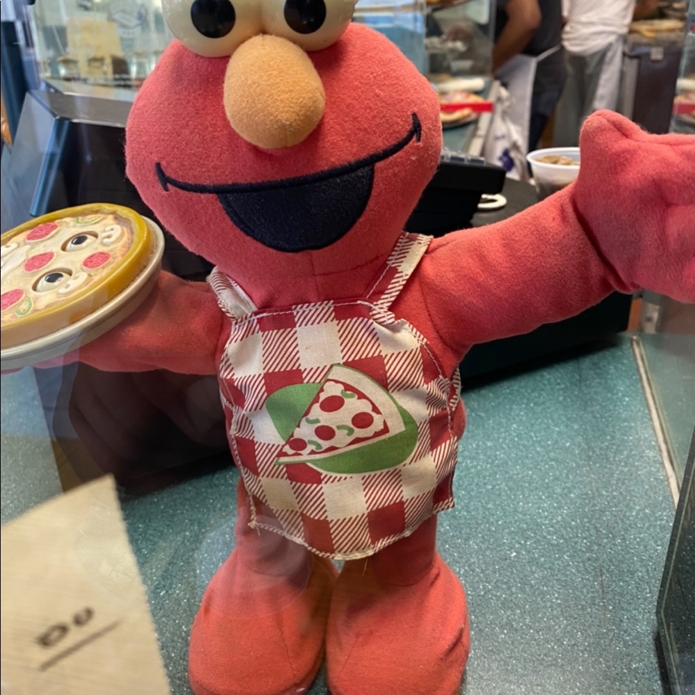 Meet your Posher, Ronald